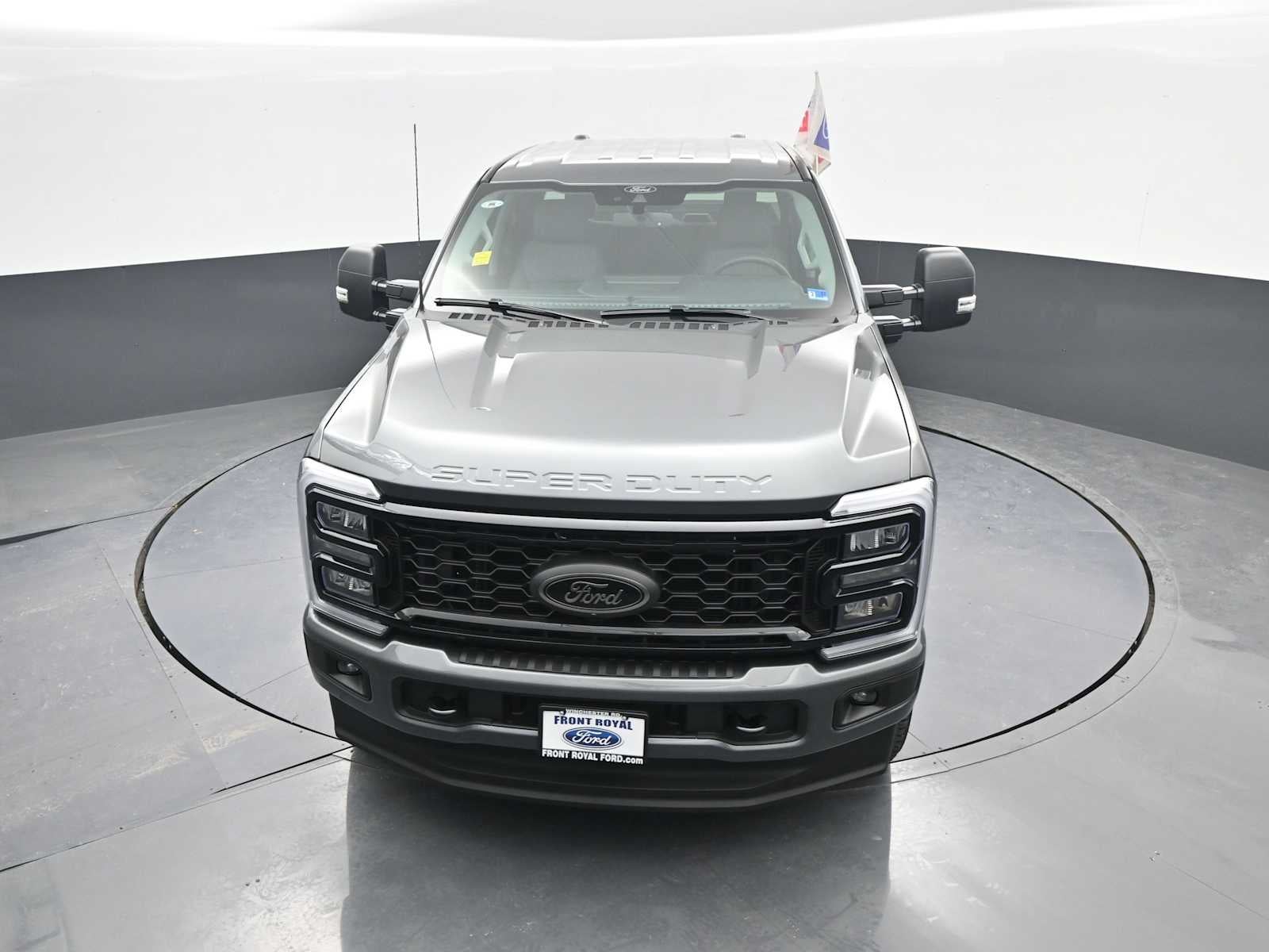 2026 Ford Super Duty F-350 SRW XLT