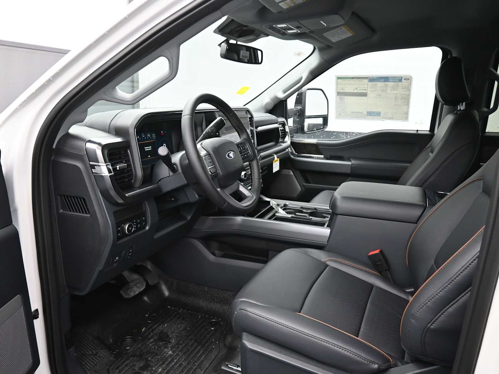 2026 Ford Super Duty F-350 SRW LARIAT