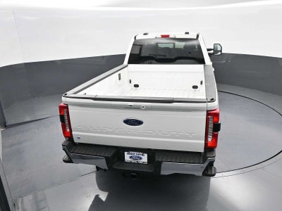 2026 Ford Super Duty F-350 SRW LARIAT