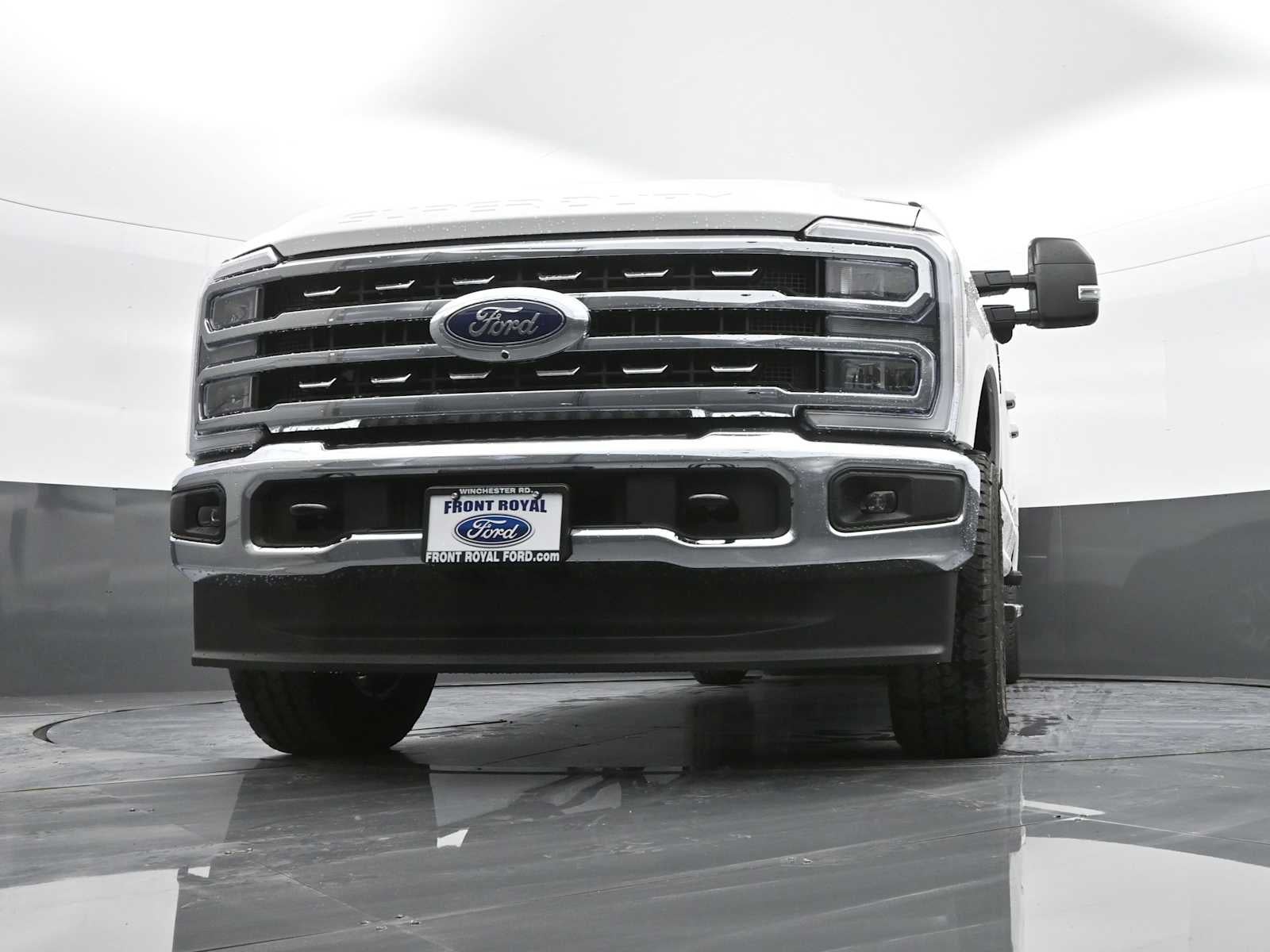 2026 Ford Super Duty F-350 SRW LARIAT