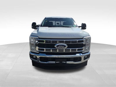 2026 Ford Super Duty F-350 SRW XLT