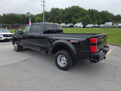 2026 Ford Super Duty F-350 DRW Platinum