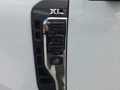 2026 Ford Super Duty F-350 DRW XL