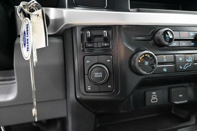 2026 Ford Super Duty F-350 SRW XLT