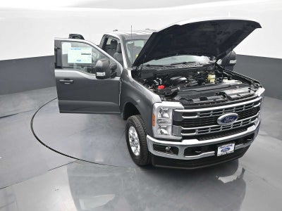 2026 Ford Super Duty F-350 SRW XLT