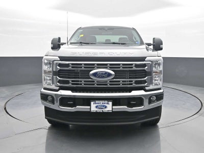 2026 Ford Super Duty F-350 SRW XLT
