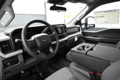 2026 Ford Super Duty F-350 SRW XLT