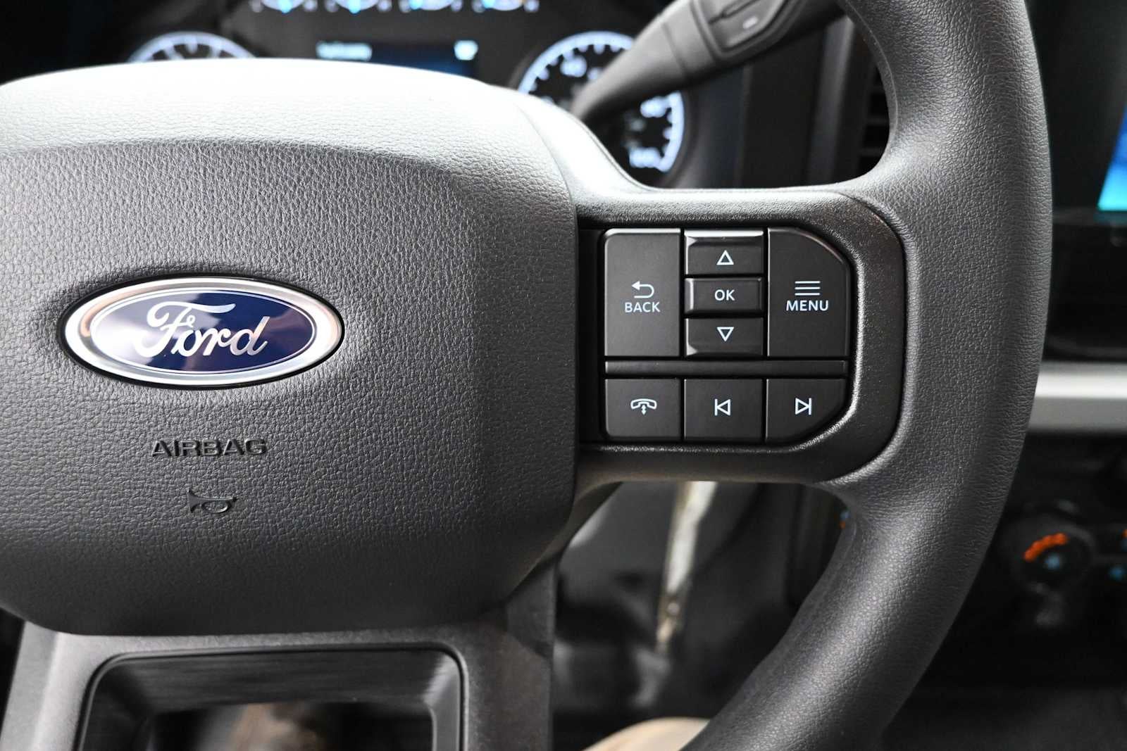 2026 Ford Super Duty F-350 SRW XLT