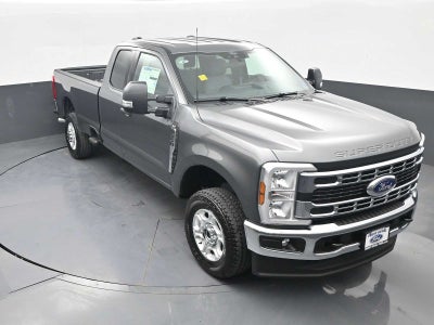 2026 Ford Super Duty F-350 SRW XLT