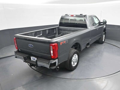 2026 Ford Super Duty F-350 SRW XLT