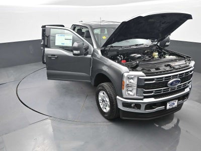 2026 Ford Super Duty F-350 SRW XLT