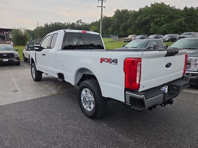 2026 Ford Super Duty F-350 SRW XLT