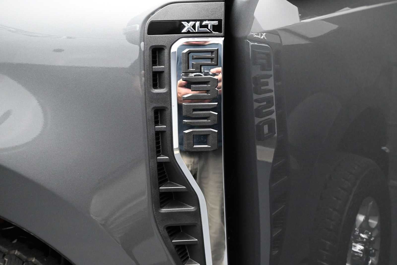2026 Ford Super Duty F-350 SRW XLT
