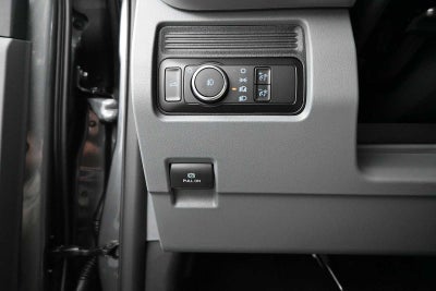 2026 Ford Super Duty F-350 SRW XLT