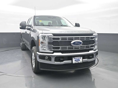2026 Ford Super Duty F-350 SRW XLT
