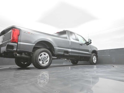2026 Ford Super Duty F-350 SRW XLT