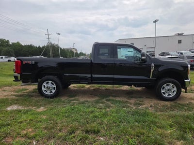 2026 Ford Super Duty F-350 SRW XLT
