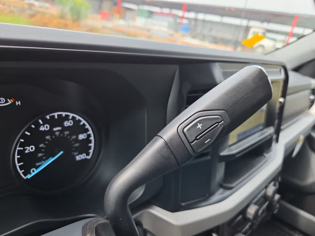 2026 Ford Super Duty F-350 SRW XLT