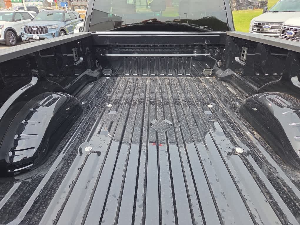 2026 Ford Super Duty F-350 SRW XLT