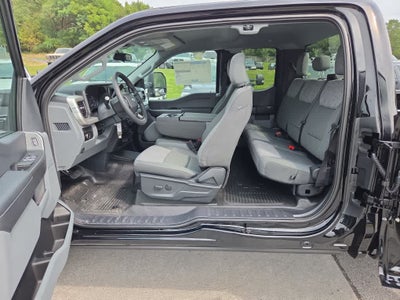 2026 Ford Super Duty F-350 SRW XLT