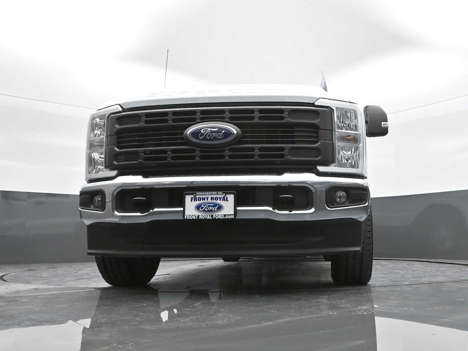 2026 Ford Super Duty F-350 SRW XL