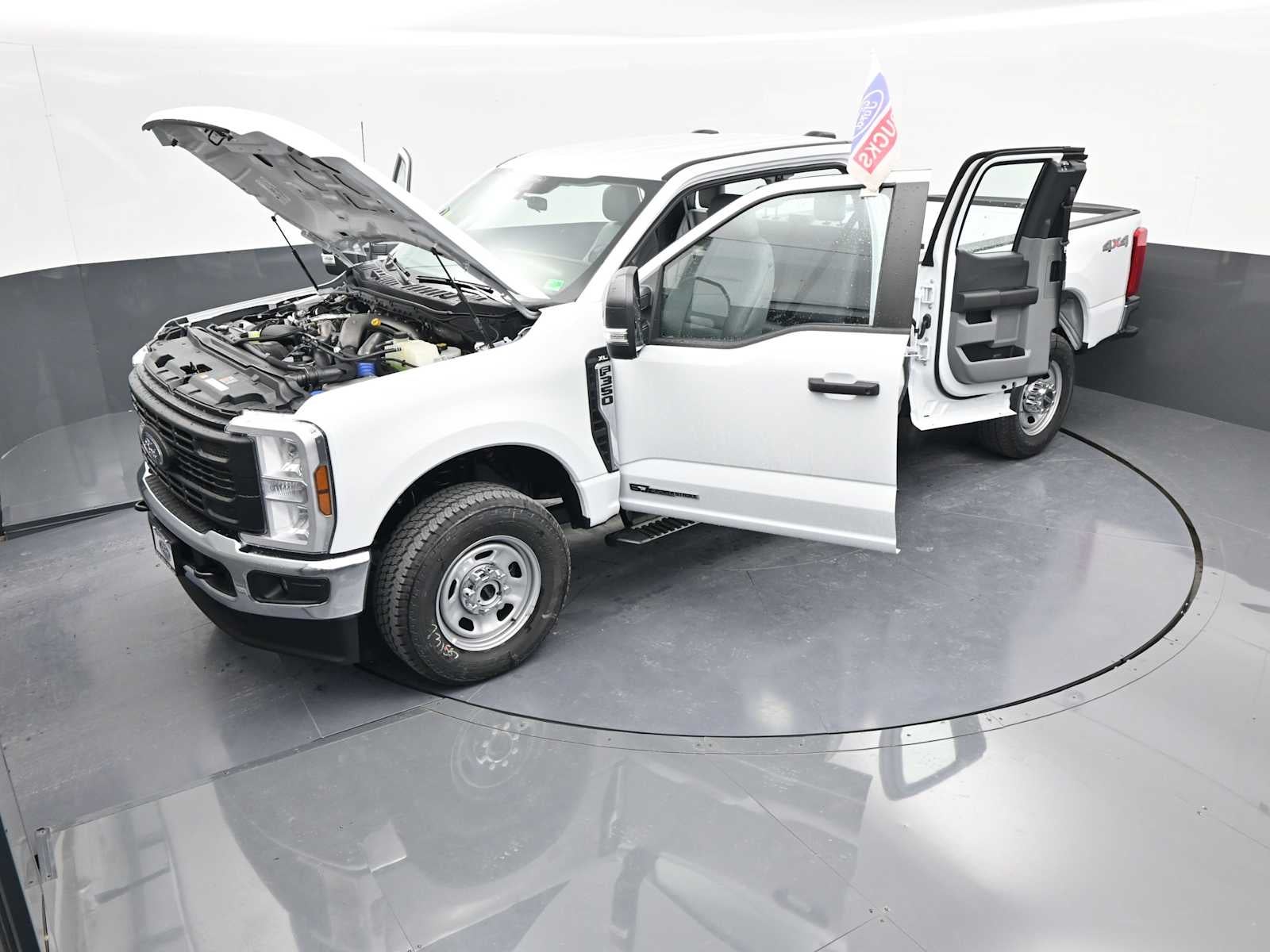2026 Ford Super Duty F-350 SRW XL