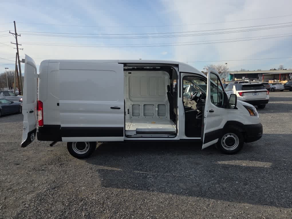 2026 Ford Transit Base