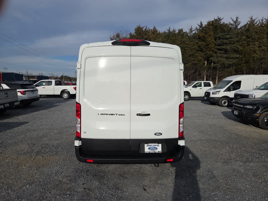 2026 Ford Transit Base