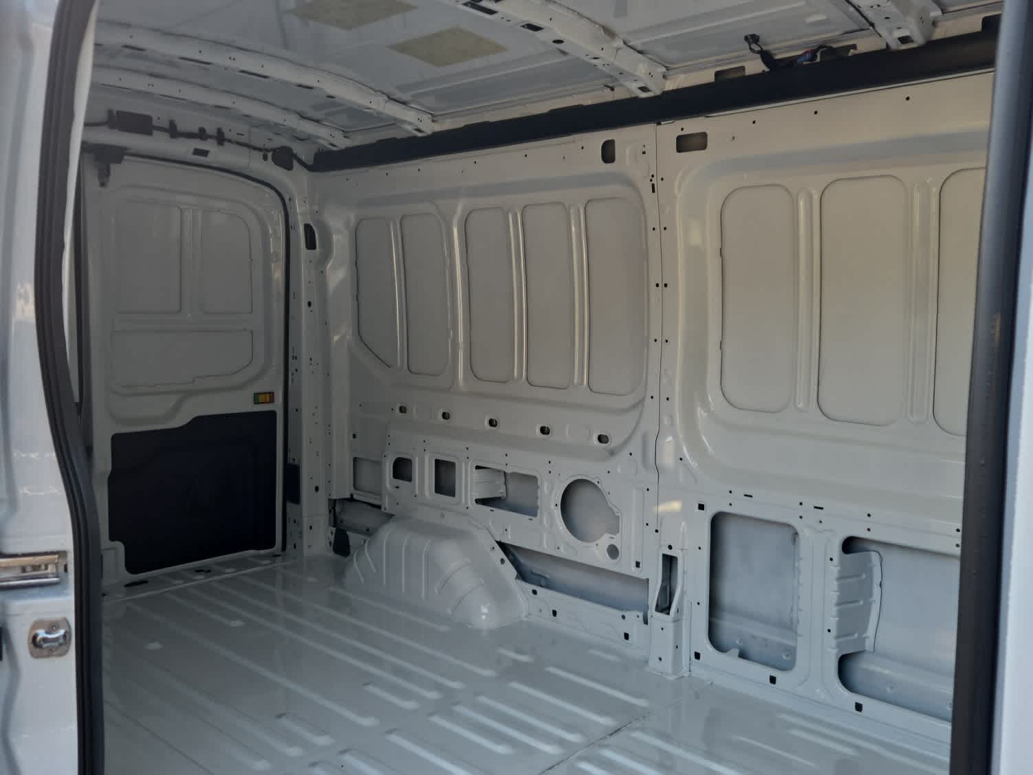 2026 Ford Transit Base