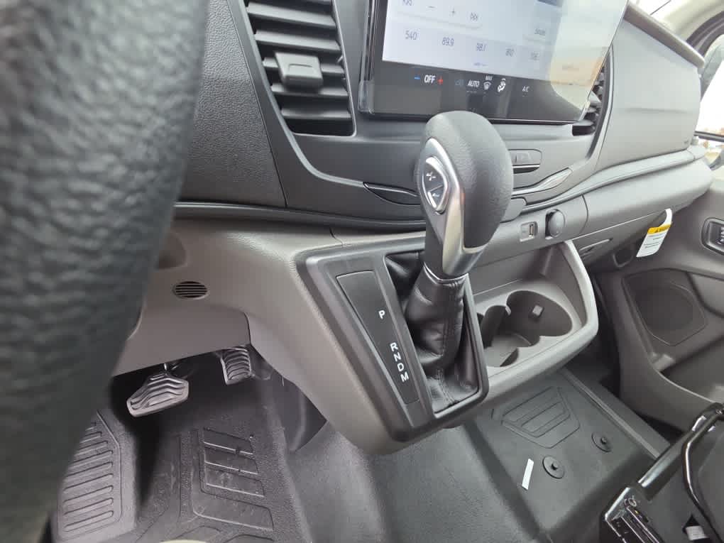 2026 Ford Transit Base