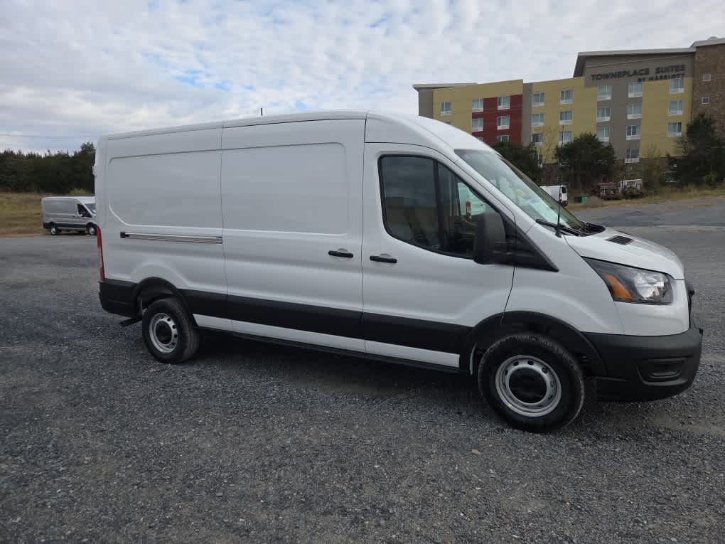 2026 Ford Transit Base