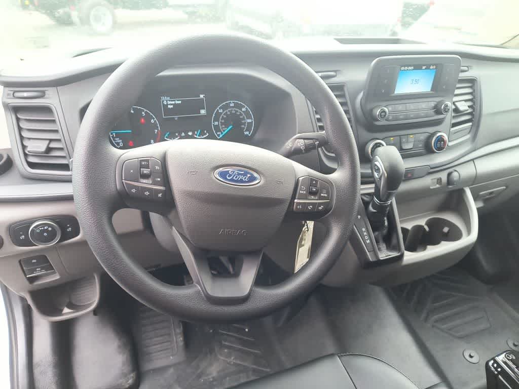 2025 Ford Transit Base
