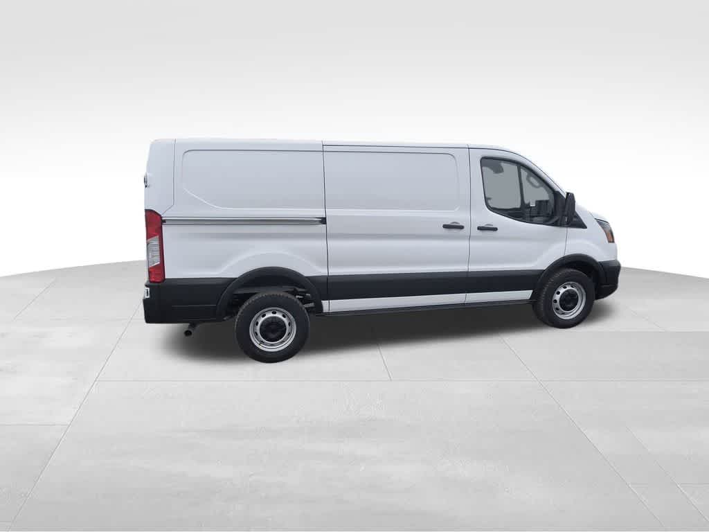 2025 Ford Transit Base
