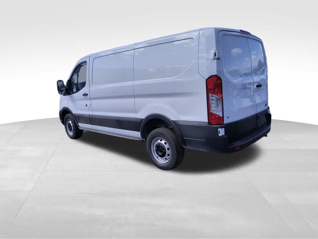 2025 Ford Transit Base