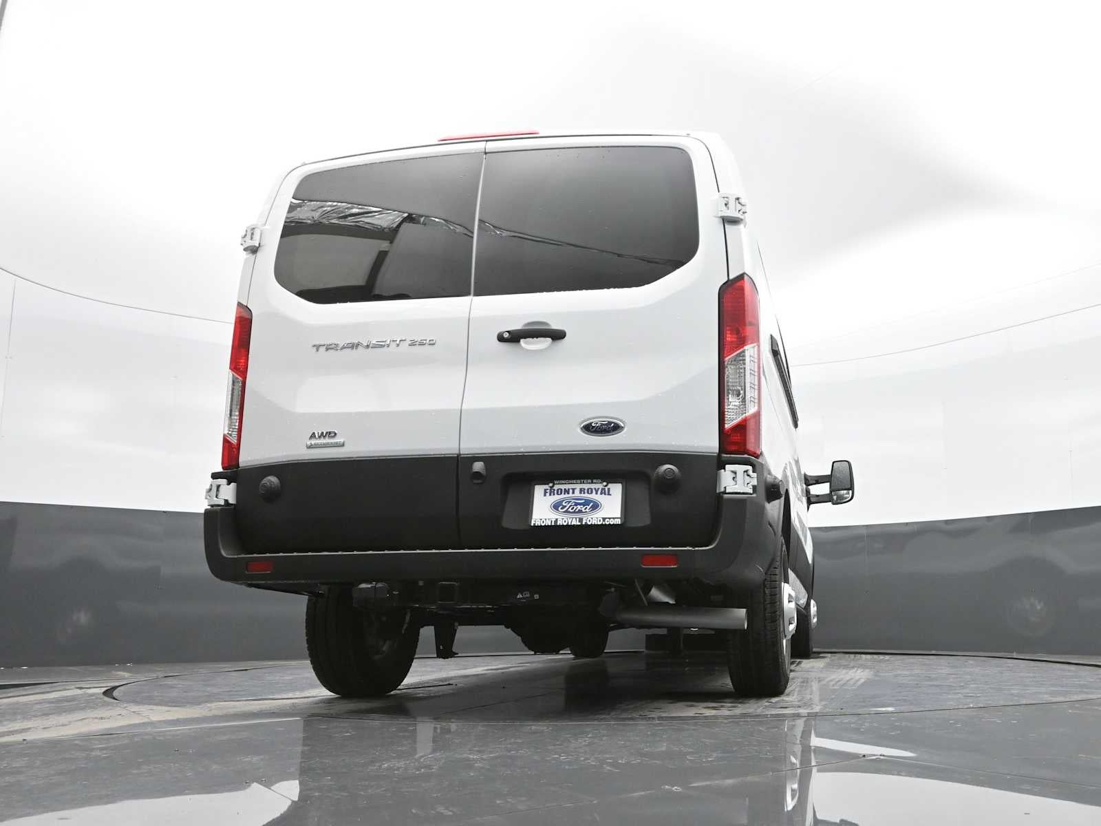2025 Ford Transit Base