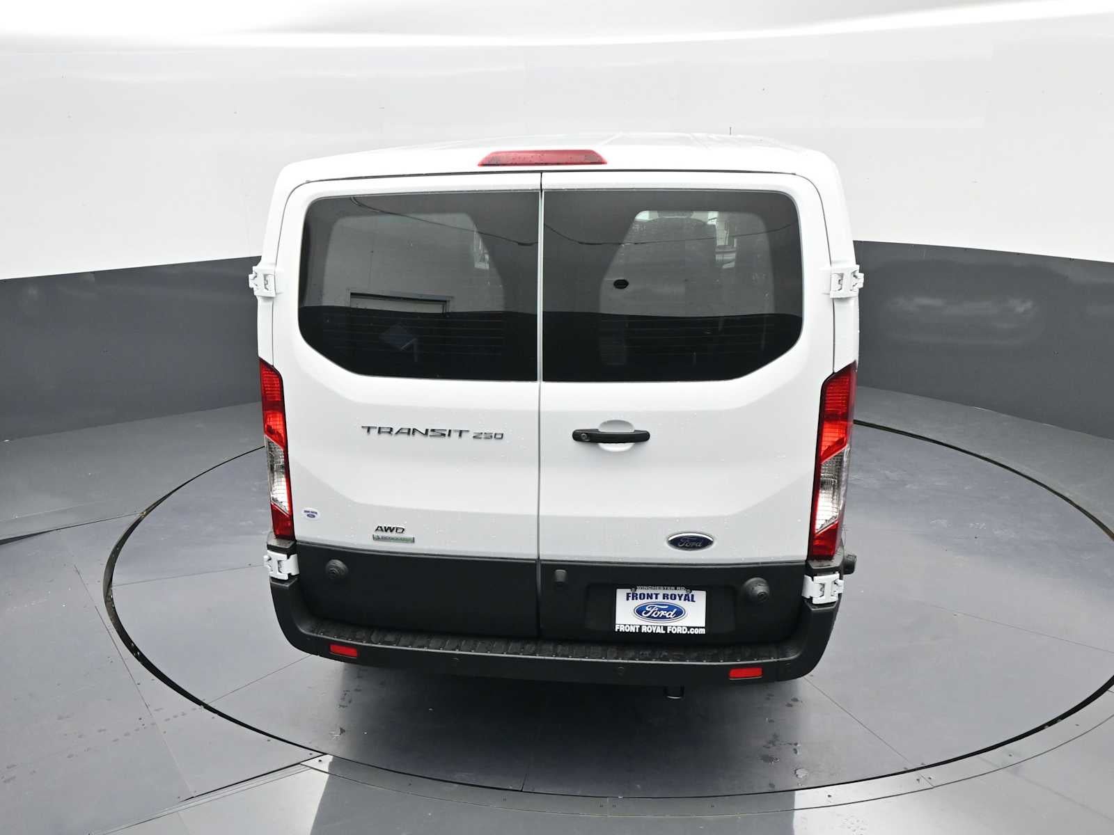 2025 Ford Transit Base