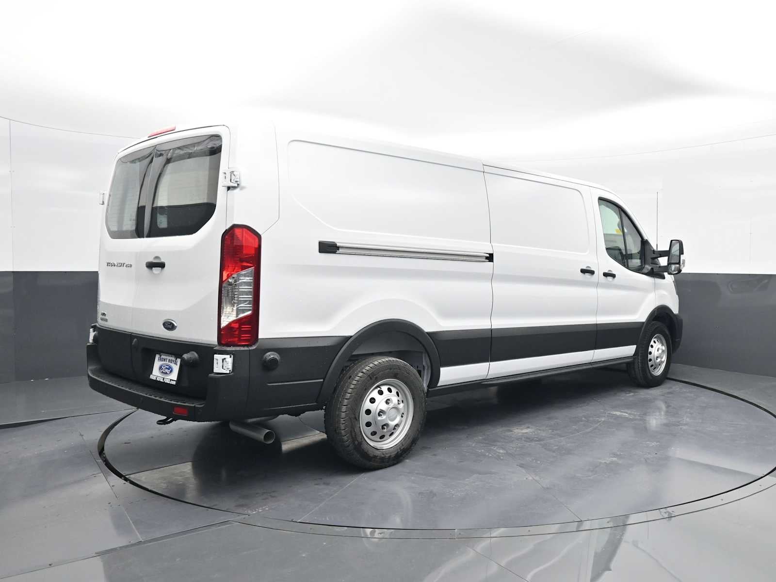 2025 Ford Transit Base