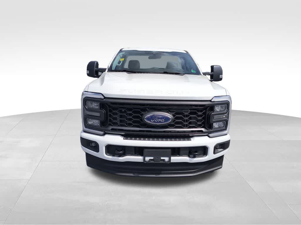 2025 Ford Super Duty F-350 SRW XL