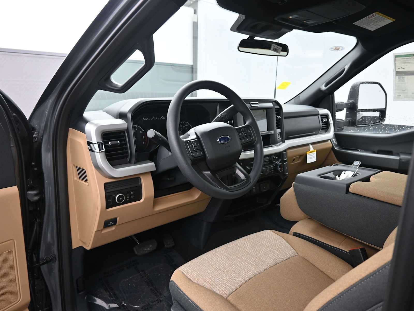 2026 Ford Super Duty F-350 SRW XLT