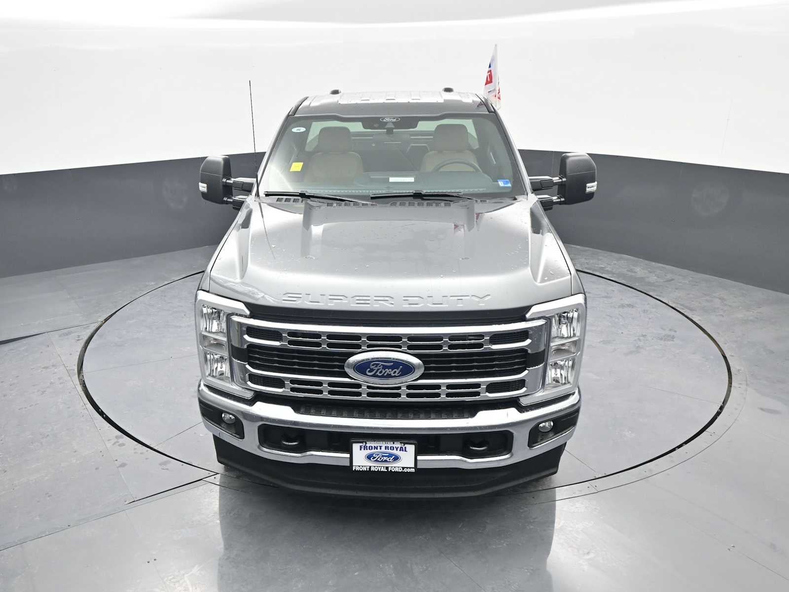 2026 Ford Super Duty F-350 SRW XLT