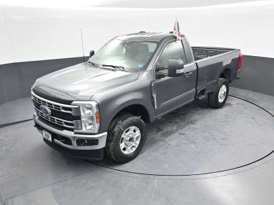 2026 Ford Super Duty F-350 SRW XLT
