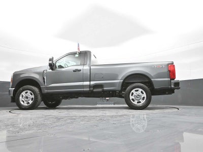2026 Ford Super Duty F-350 SRW XLT