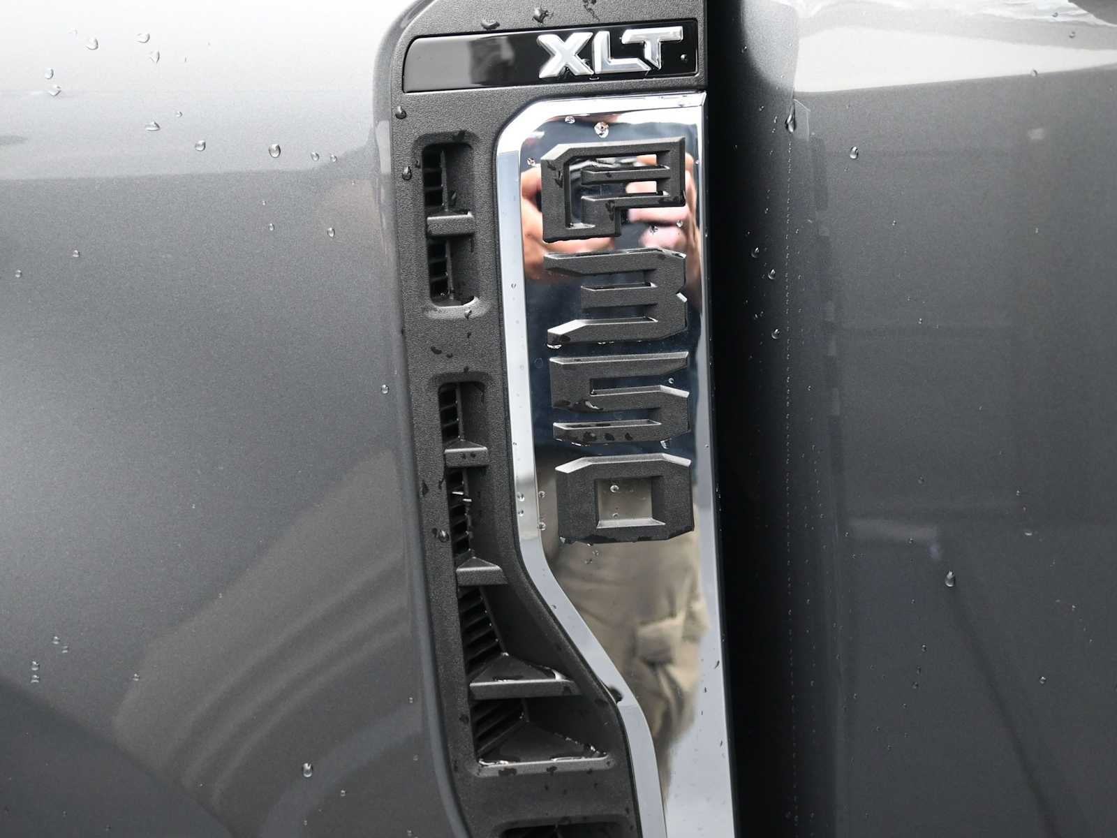 2025 Ford Super Duty F-350 SRW XLT