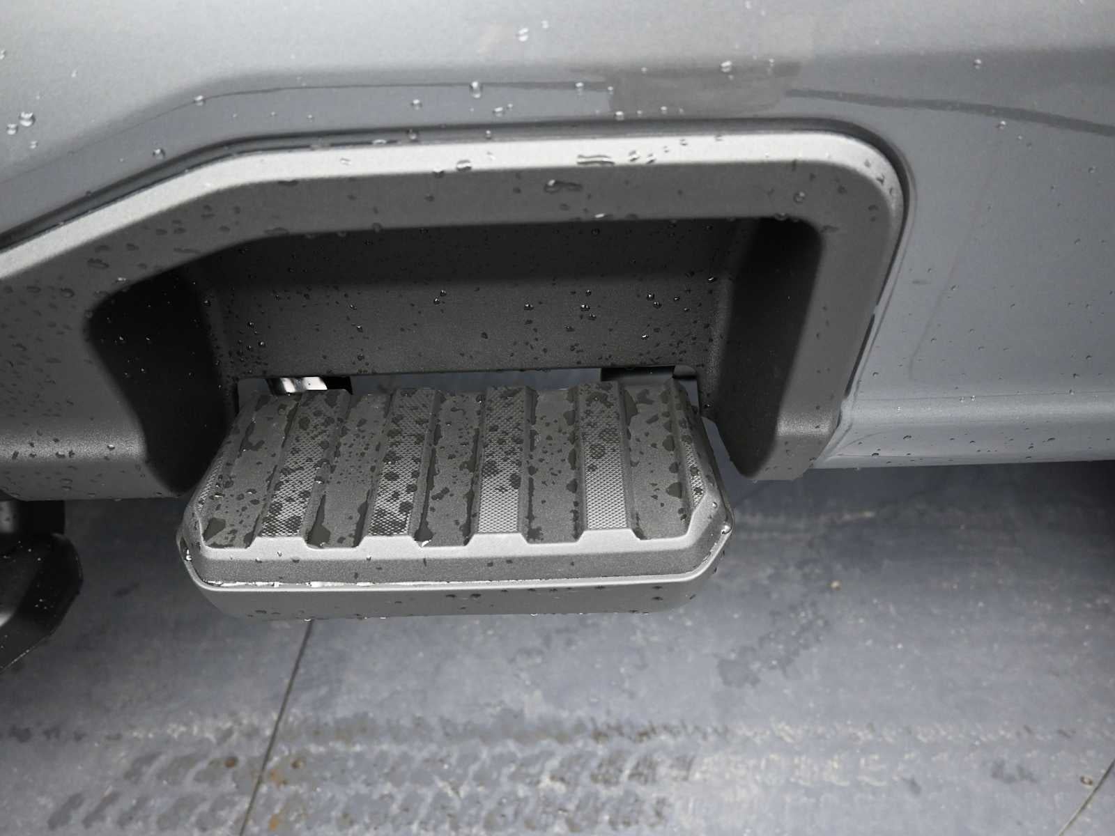 2025 Ford Super Duty F-350 SRW XLT