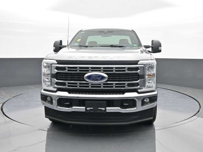 2025 Ford Super Duty F-350 SRW XLT