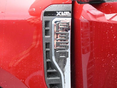 2026 Ford Super Duty F-350 SRW XLT