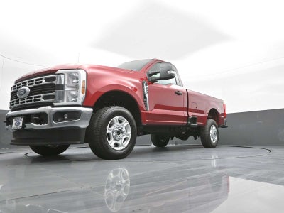 2026 Ford Super Duty F-350 SRW XLT