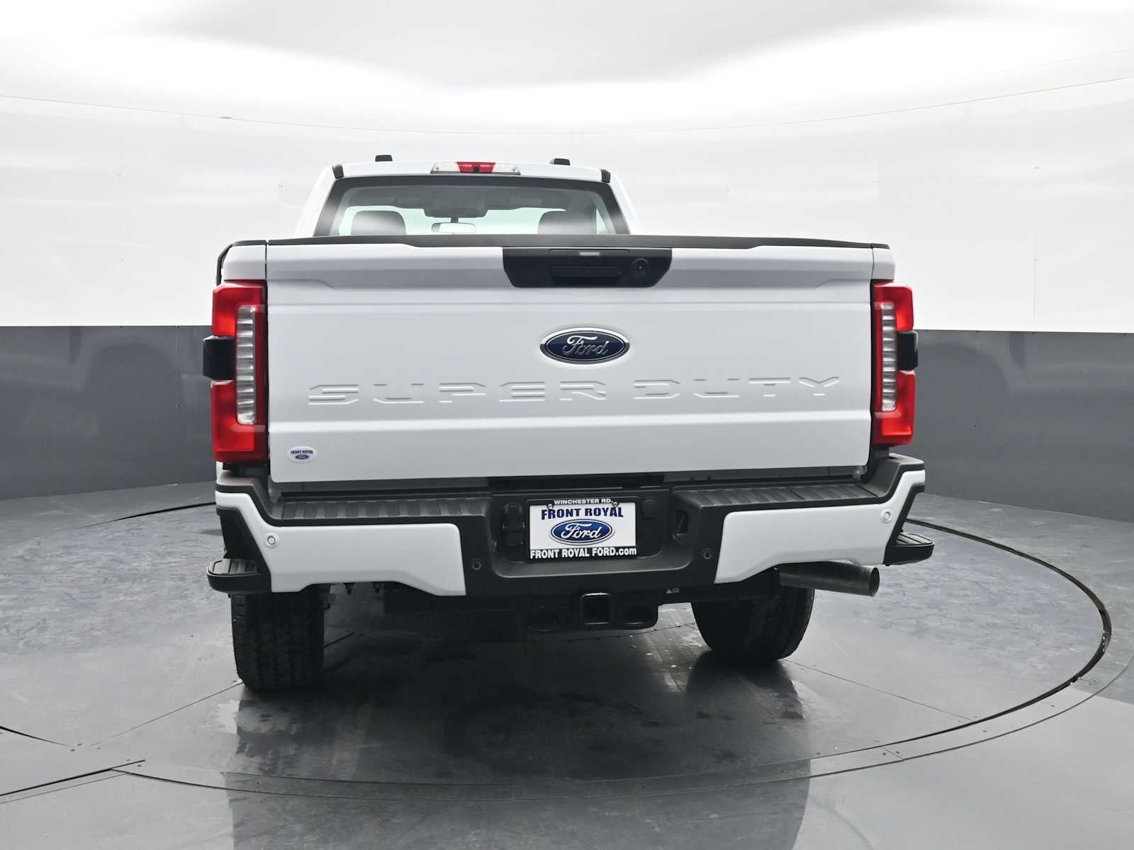 2026 Ford Super Duty F-350 SRW XL