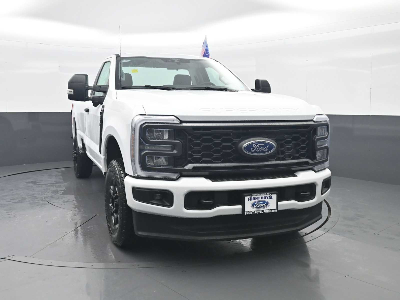 2026 Ford Super Duty F-350 SRW XL