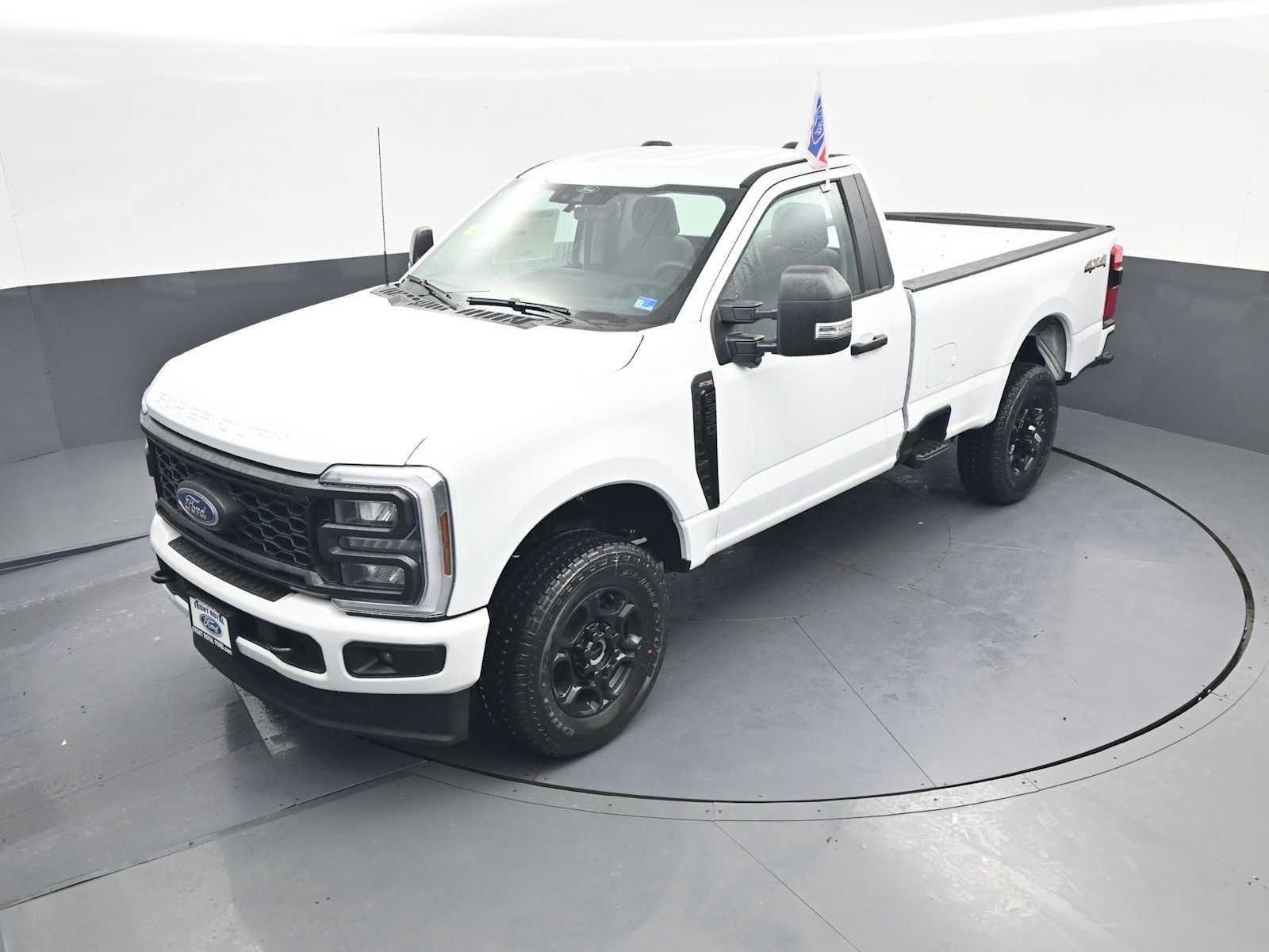 2026 Ford Super Duty F-350 SRW XL